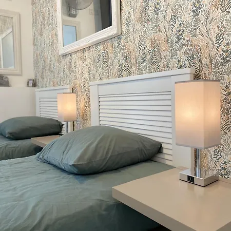 La Bonneterie Grand Part Dieu De Charme Pour 8 Personnes