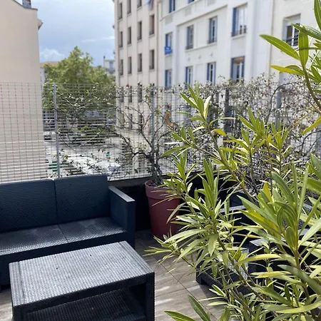 La Bonneterie Grand Part Dieu De Charme Pour 8 Personnes Apartment Lyon