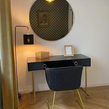 La Bonneterie Grand Part Dieu De Charme Pour 8 Personnes *