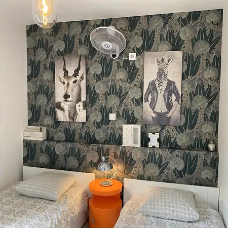 La Bonneterie Grand Part Dieu De Charme Pour 8 Personnes
